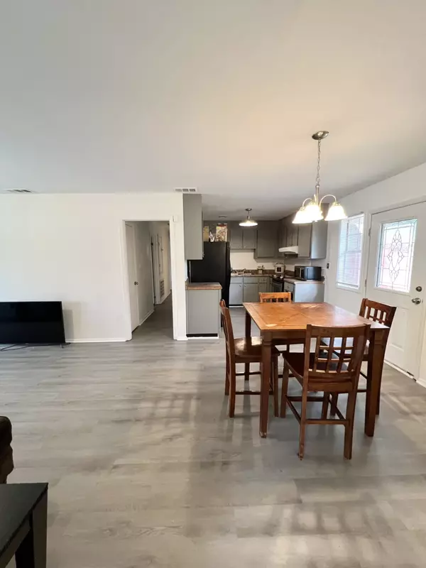 Warner Robins, GA 31093-2426,Oklahoma Ave