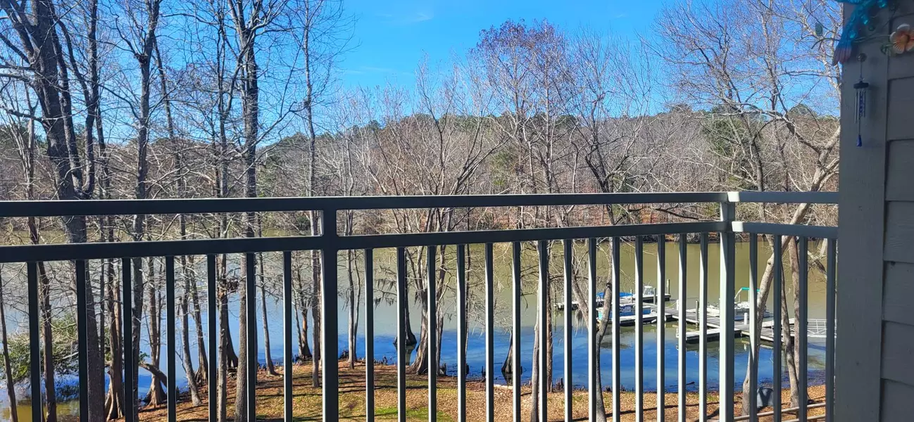 119 Ballard Ln, Santee, SC 29142-8563