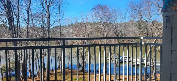 119 Ballard Ln, Santee, SC 29142-8563