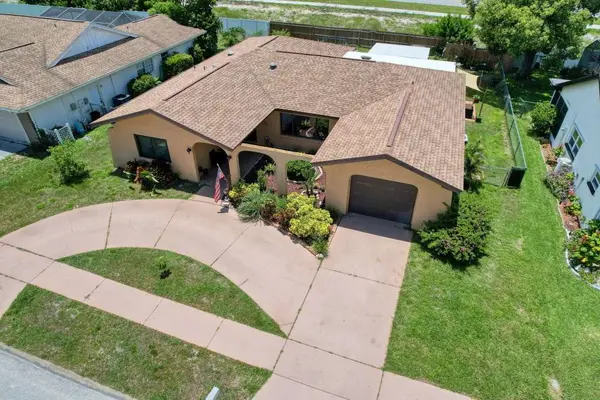 13111 Sheridan Dr, Hudson, FL 34667-2760