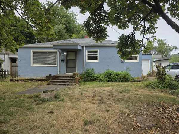 2745 SE 28th Pl, Portland, OR 97202-1322