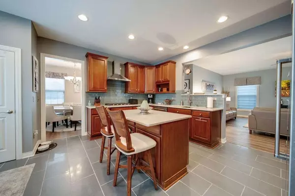 New Albany, OH 43054-9085,8909 Grate Park Sq