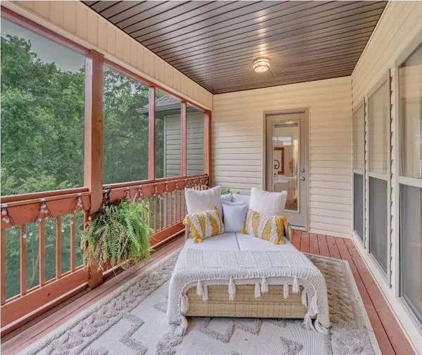 Madison, TN 37115-5647,1708 Comanche Run