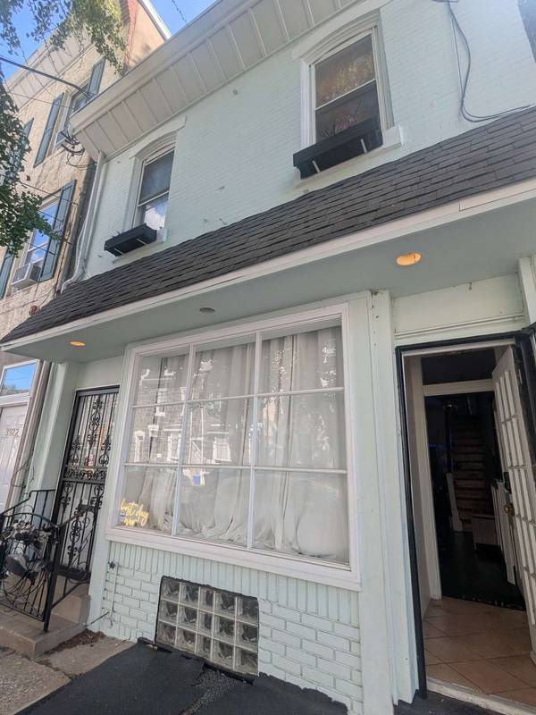 3924 Terrace St, Philadelphia, PA 19128-5231