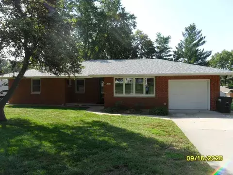 1019 12th Ave, Nebraska City, NE 68410-1221