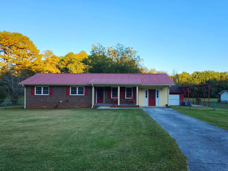 386 Scoggins Trl, Summerville, GA 30747-1145