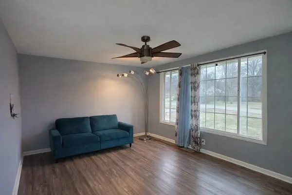 132 Hollywood Blvd, Gallatin, TN 37066-2022