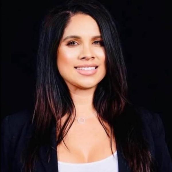 Laura Reyes