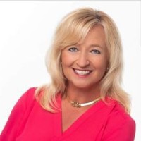 Dana Saunders