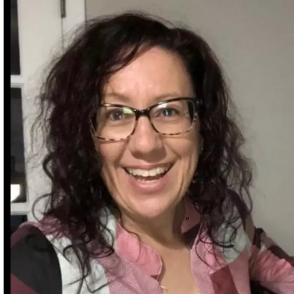 Stephanie Romisher Webb