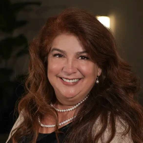 Susie Davila