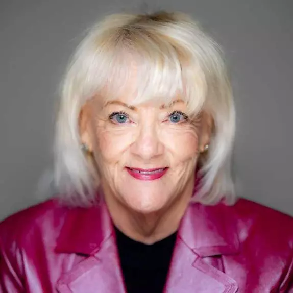 Vicki Mahanna Campbell