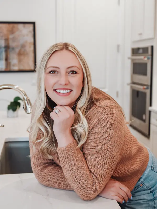 McKenna Mau
