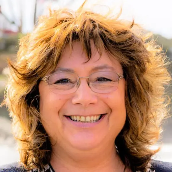 Donna DeWolf