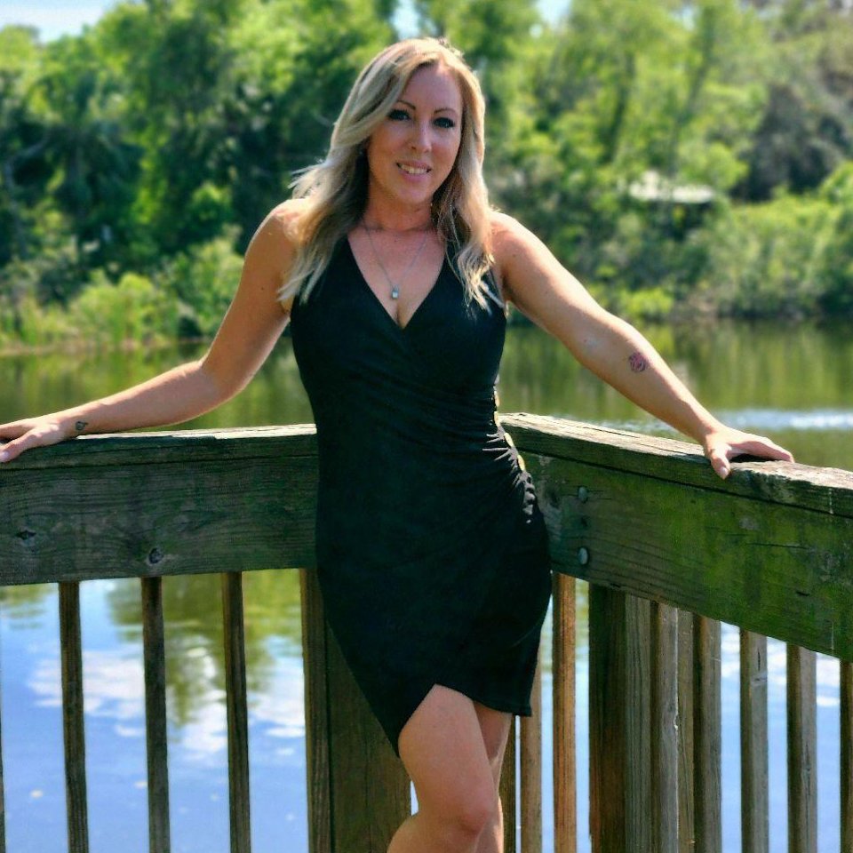 Amanda Adams