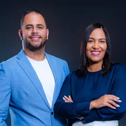 Cesar Sanchez & Magda Aquino