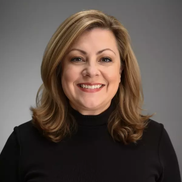 AMY BARRON
