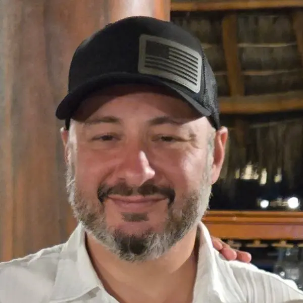 Dan Hendren