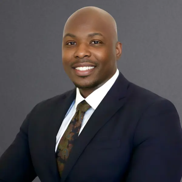 Davarus Bell
