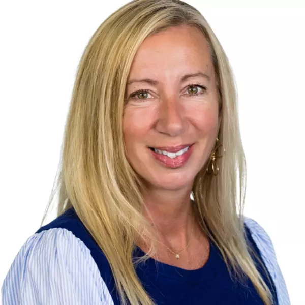 Jennifer Woods