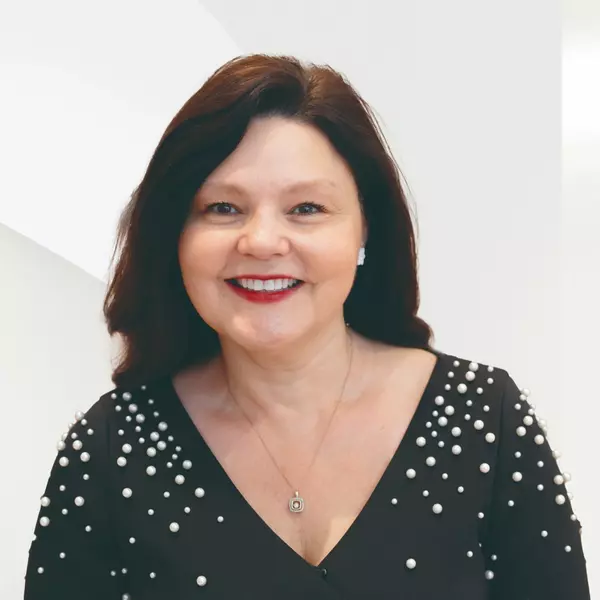 Jennifer McQuarrie