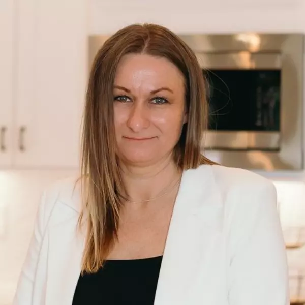 Cori Kotsianis