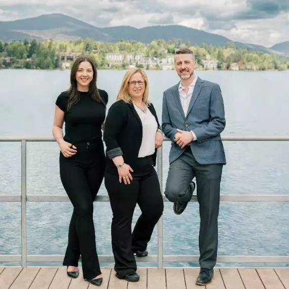 Tina Leonard Real Estate