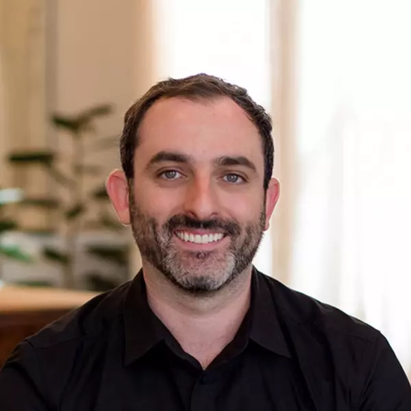 Andrew Vascassenno
