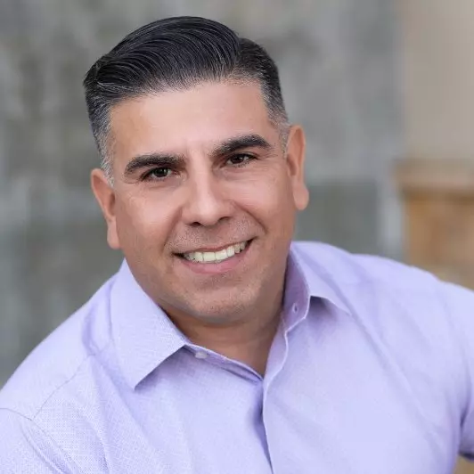 Xavier Flores