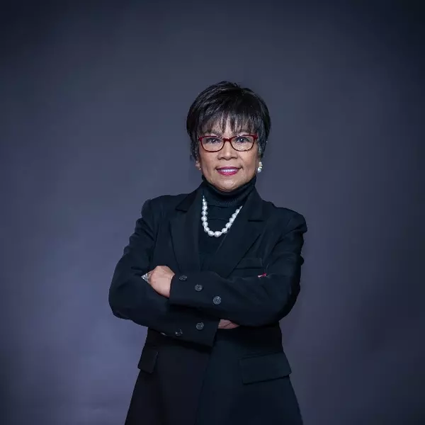 Adora Lazaro