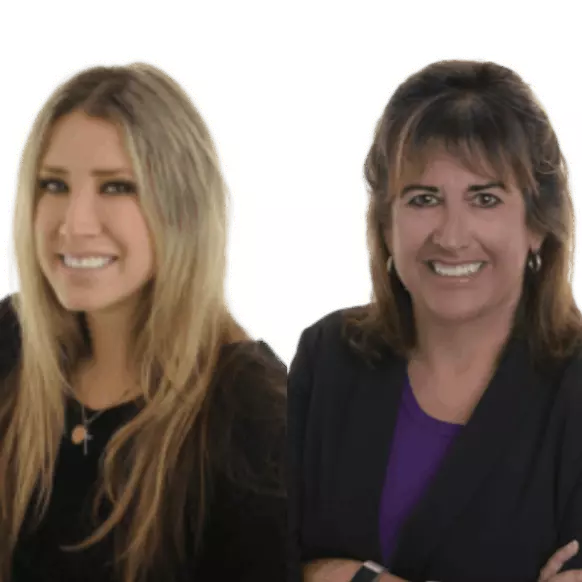 Cindy & Giovanna Kellems