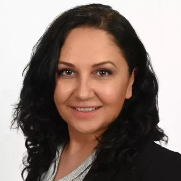 Cigdem Artinal