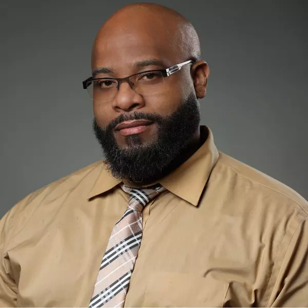 Antonio Bradford Sr.