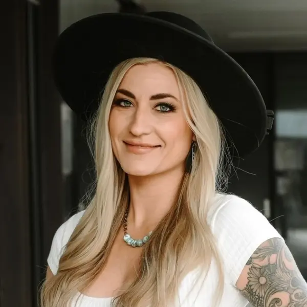 Niki Bell