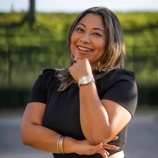 Shirley Rosario