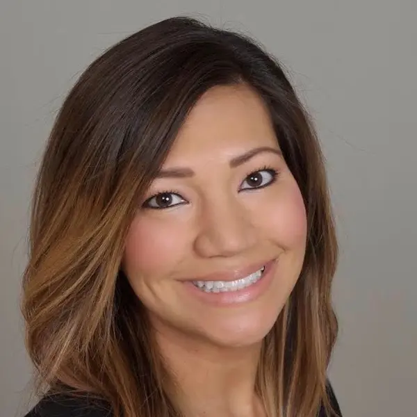 Liz Evano