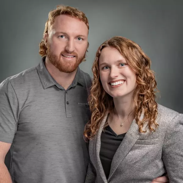 Lisa And Johnathan Mielke