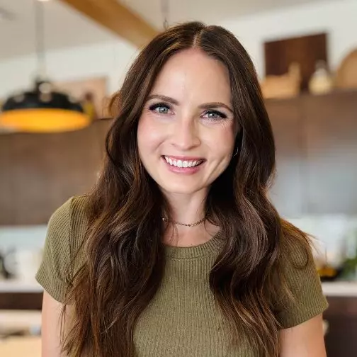 Courtney Bliss
