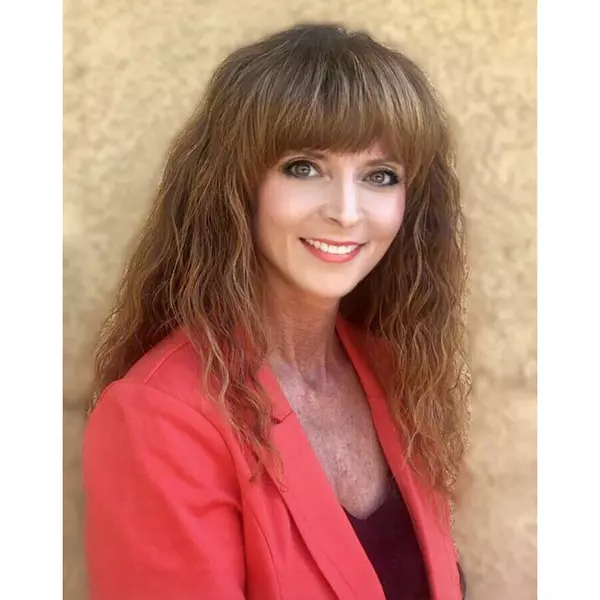 Terri Cicchetti
