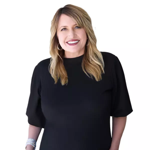 Michelle Oaker