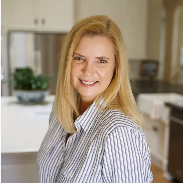Karin Magar