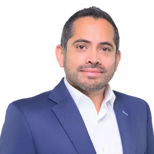Manny Yaquian