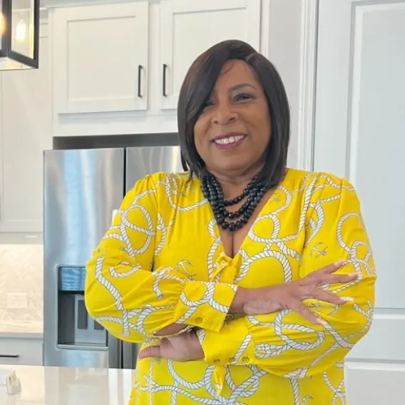 Arlene Collins