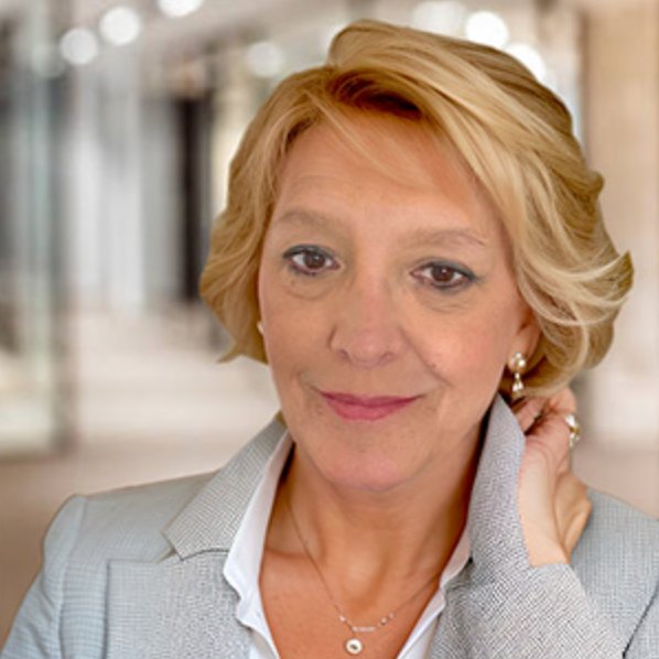 Tracey Lewis