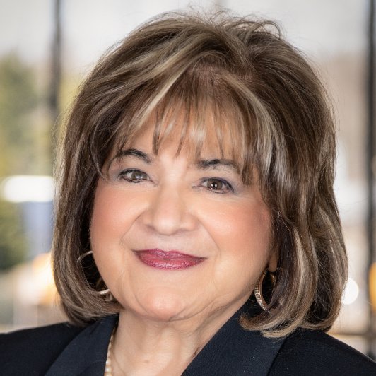 JoAnn Tartamosa