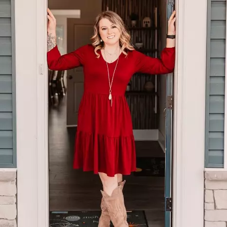 Kalynn Bustle
