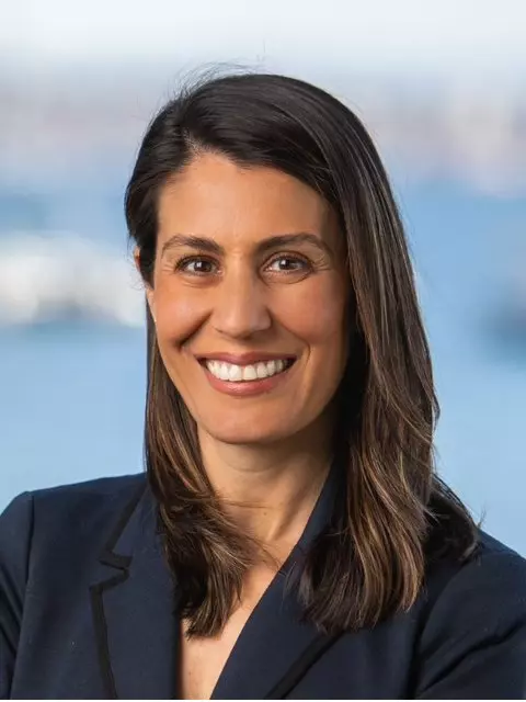 Liz Eales