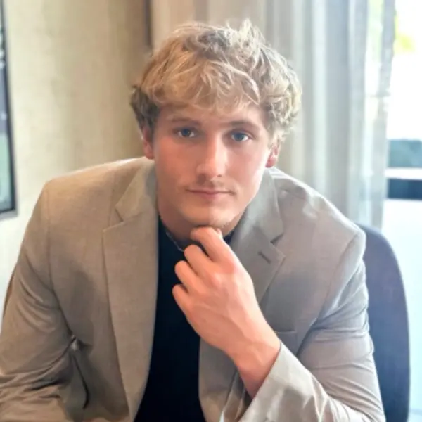 Noah Stone