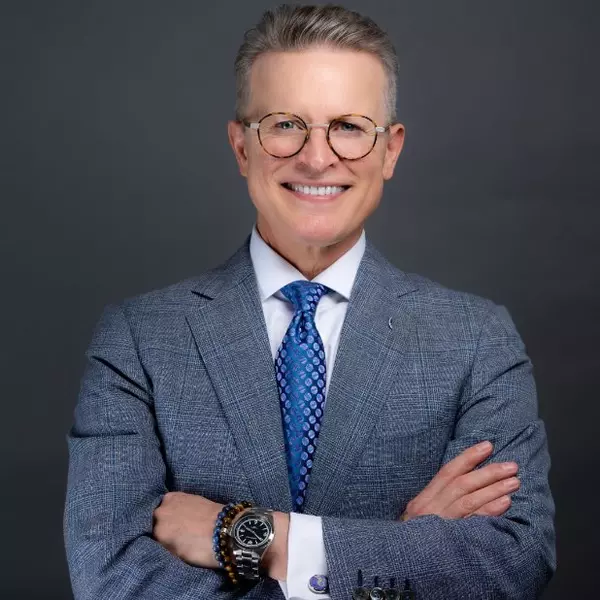 Craig Hogan
