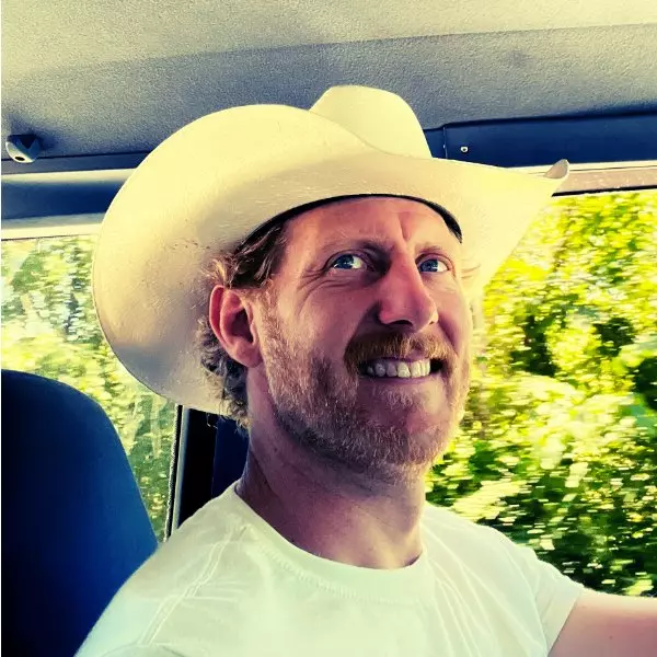 Lee Barron